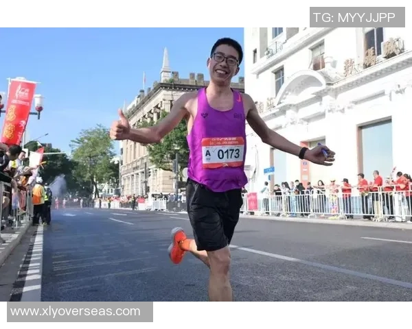 广州街舞队在马拉松大满贯中的灵活性表现引发热议与赞赏